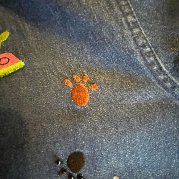 Quacker Factory Fido Dog Blue Denim Rhinestone Beads Button Up Shirt - Picture 7 of 10